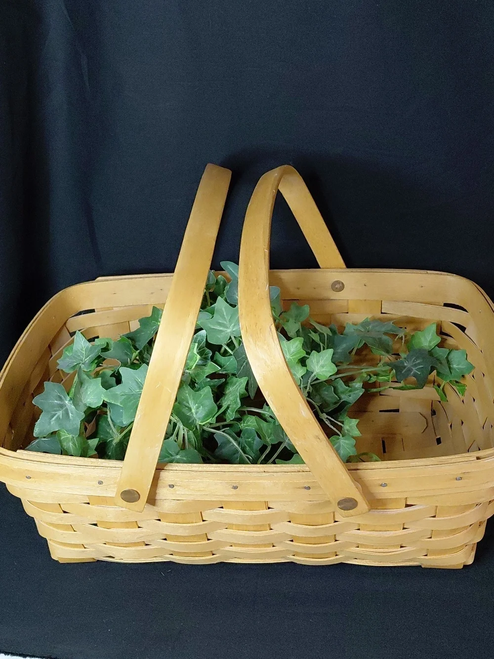 Vintage 1996 Large Longaberger Market Basket